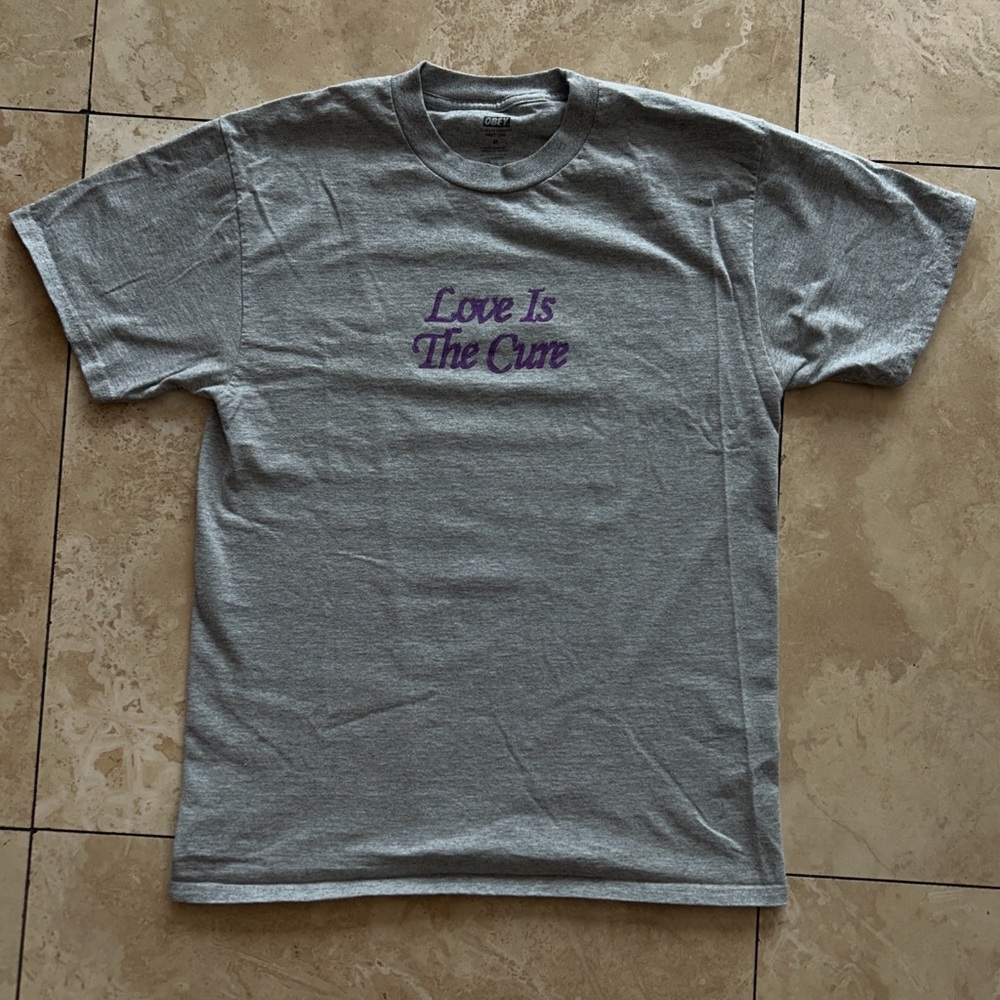 OBEY T-Shirt “Love is the Cure”